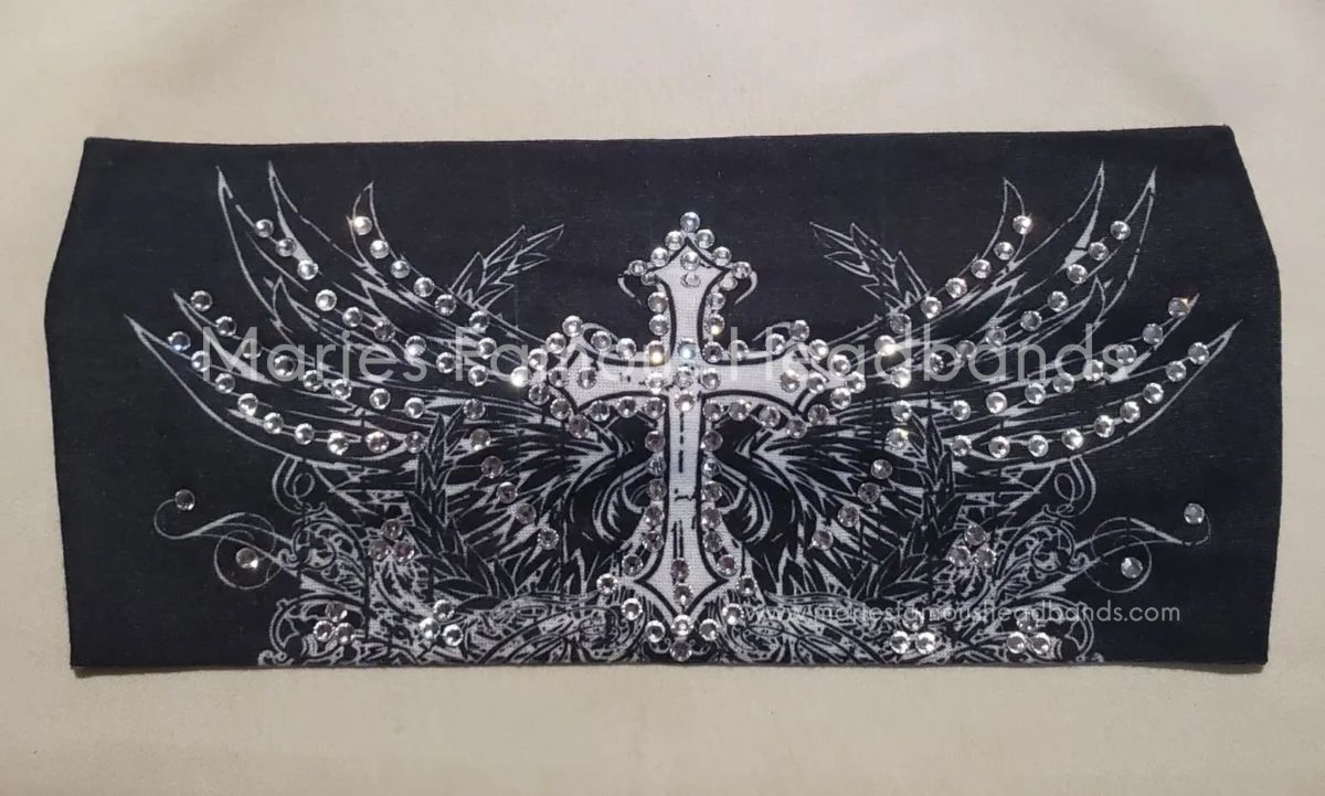 Cross Wings Black